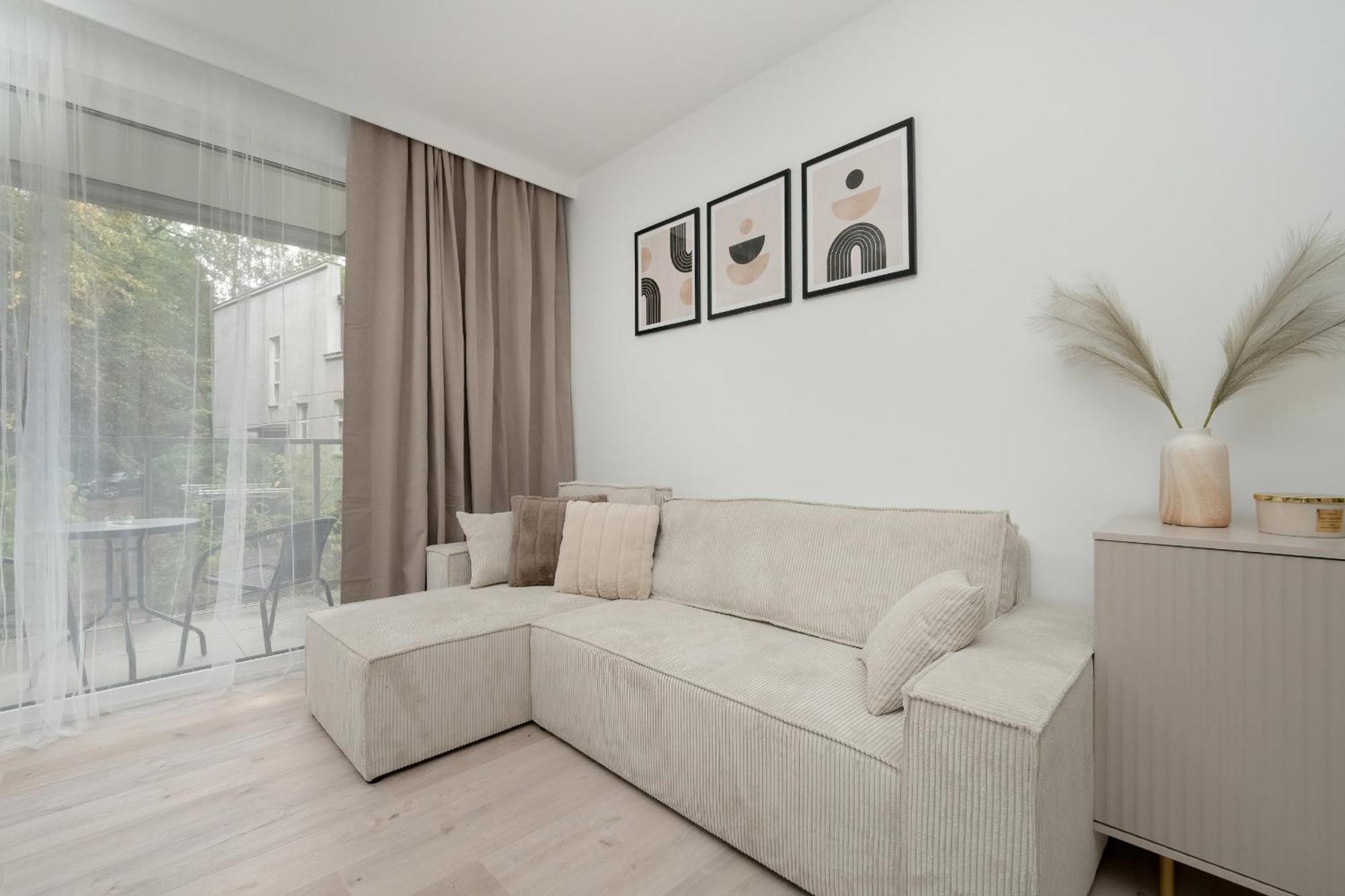 Exceptional Apartment With Parking By Noclegi Renters Kattowitz Exterior foto